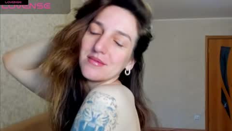 Snapshot of desired_zoya chatting on 16, 4, 2026 desired zoya online show from 16, 4, 2026