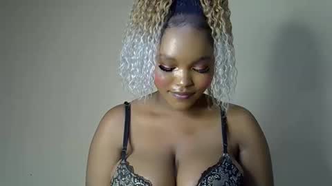 desiredahlia33 online show from 17, 2, 2026