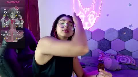 Snapshot of desireduo_tgn chatting on 3, 1, 2025 TORI AND MR. BEAR online show from 3, 1, 2025