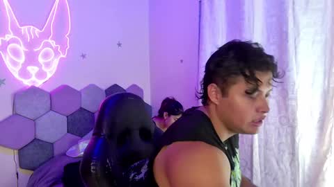 Snapshot of desireduo_tgn chatting on 9, 2, 2025 TORI AND MR. BEAR online show from 9, 2, 2025