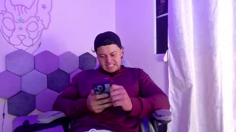 Snapshot of desireduo_tgn chatting on 15, 9, 2025 TORI AND MR. BEAR online show from 15, 9, 2025