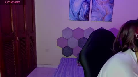 Snapshot of desireduo_tgn chatting on 13, 10, 2025 TORI AND MR. BEAR online show from 13, 10, 2025