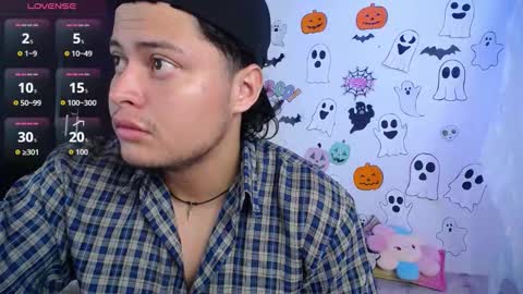 Snapshot of desireduo_tgn chatting on 27, 10, 2025 TORI AND MR. BEAR online show from 27, 10, 2025