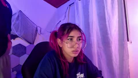 Snapshot of desireduo_tgn chatting on 7, 11, 2025 TORI AND MR. BEAR online show from 7, 11, 2025