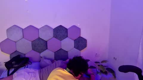 Snapshot of desireduo_tgn chatting on 14, 11, 2025 TORI AND MR. BEAR online show from 14, 11, 2025