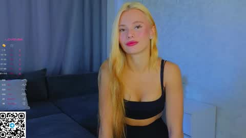 Snapshot of desireeclipse chatting on 22, 9, 2025 Willow online show from 22, 9, 2025