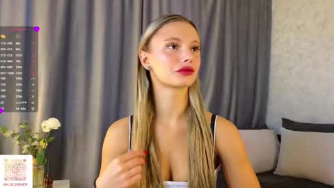 Snapshot of desireeclipse chatting on 28, 10, 2025 Willow online show from 28, 10, 2025