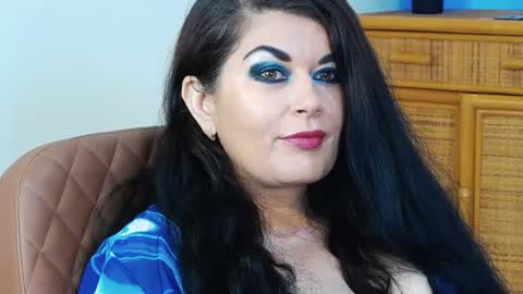 HellenMoon online show from 8, 10, 2025