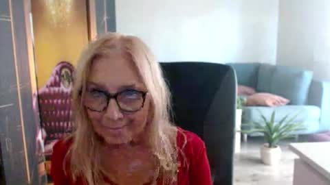 S O F I A online show from 2, 10, 2025