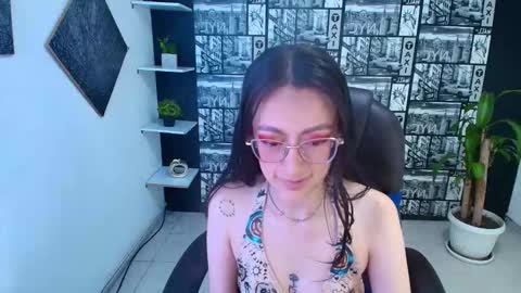 Desiring Angel online show from 16, 11, 2025