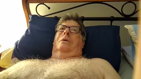 Desmon1958 online show from 3, 2, 2026