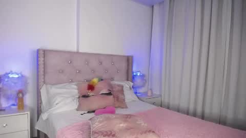 destinysweet21 online show from 28, 12, 2024