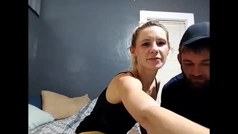 Snapshot of desturbingdetale699 chatting on 14, 12, 2024 desturbingdetale699 online show from 14, 12, 2024