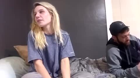 Snapshot of desturbingdetale699 chatting on 17, 12, 2024 desturbingdetale699 online show from 17, 12, 2024