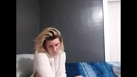 Snapshot of desturbingdetale699 chatting on 1, 1, 2025 desturbingdetale699 online show from 1, 1, 2025