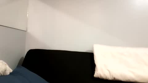 Snapshot of desturbingdetale699 chatting on 3, 10, 2025 desturbingdetale699 online show from 3, 10, 2025