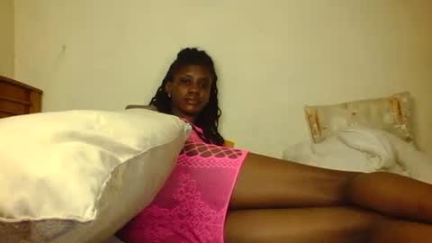 detlefmagadaline2021 online show from 17, 2, 2026