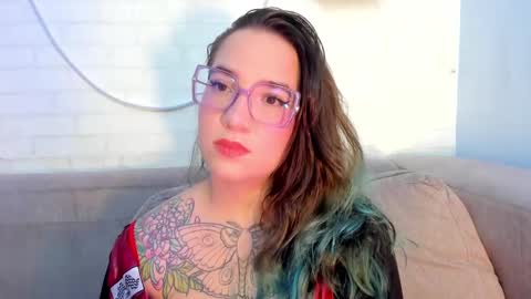 Deva Blue online show from 27, 2, 2025