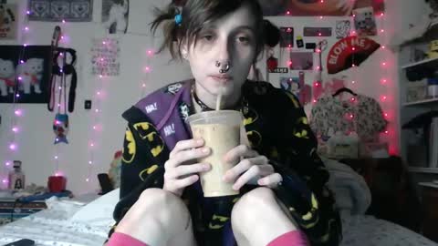 poutyangel online show from 23, 2, 2025