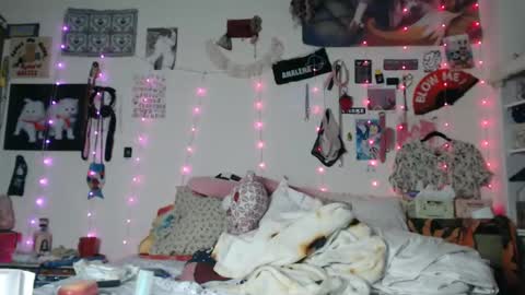 poutyangel online show from 23, 2, 2025