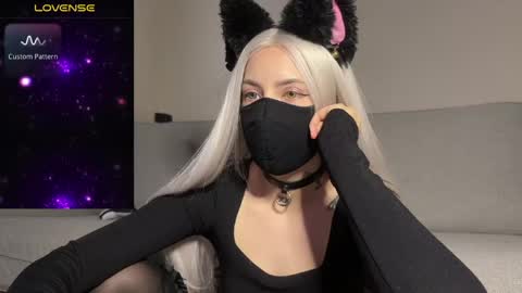 Snapshot of deviliaaa chatting on 15, 4, 2026 Devil online show from 15, 4, 2026