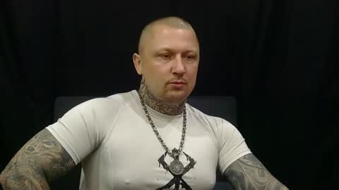 Snapshot of devilwithtats chatting on 29, 5, 2026 Lucian online show from 29, 5, 2026