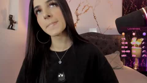 PaulaInsta  paulacastellanos 1Pvt open online show from 9, 11, 2025