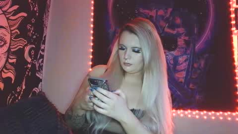 Snapshot of devyn_winter chatting on 14, 1, 2026 devyn winter online show from 14, 1, 2026