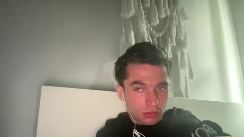 Snapshot of devyy333 chatting on 6, 10, 2025 devyy333 online show from 6, 10, 2025