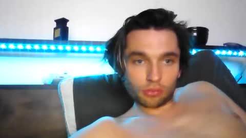 Snapshot of devyy333 chatting on 6, 3, 2026 devyy333 online show from 6, 3, 2026