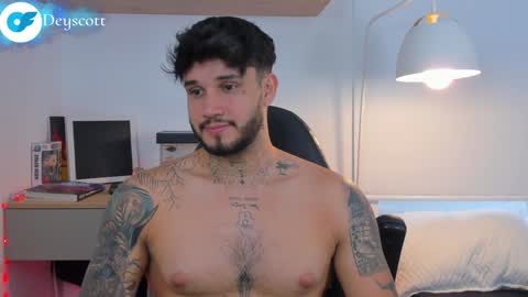 JULIAN online show from 20, 1, 2025