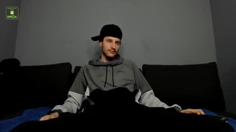 deymond_russo online show from 25, 2, 2026