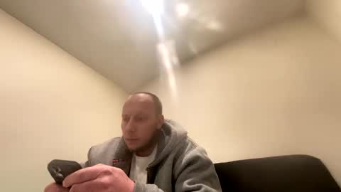 deznuts130 online show from 20, 2, 2025