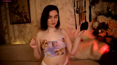 Diana Di Honey online show from 20, 2, 2025