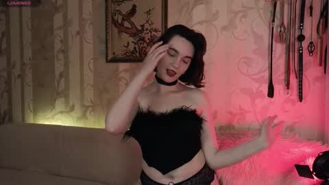 Diana Di Honey online show from 17, 10, 2025