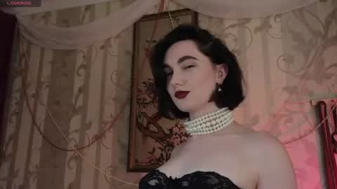 Diana Di Honey online show from 18, 7, 2026