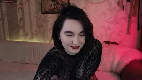 Diana Di Honey online show from 23, 7, 2026