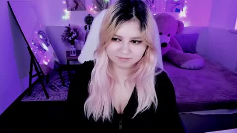 Dia online show from 11, 4, 2026