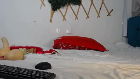 Snapshot of diabla_sexyboobs chatting on 28, 10, 2025 D I A B L A online show from 28, 10, 2025