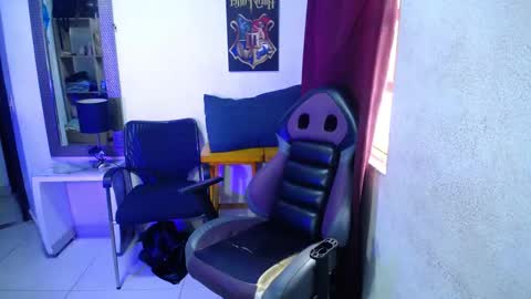 Snapshot of diabla_sexyboobs chatting on 14, 12, 2025 D I A B L A online show from 14, 12, 2025