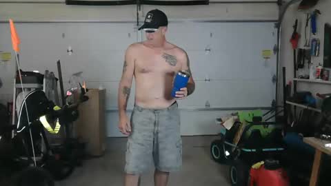 Snapshot of diabolic_yeti76 chatting on 2, 4, 2026 Yeti online show from 2, 4, 2026