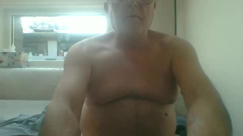 Snapshot of dial76 chatting on 4, 3, 2025 dial76 online show from 4, 3, 2025