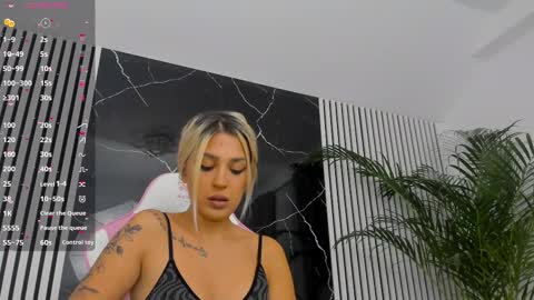 Thea online show from 17, 9, 2025