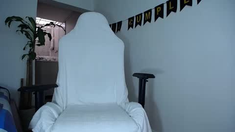 Snapshot of diamond_black00 chatting on 5, 1, 2025 MaSSimo online show from 5, 1, 2025