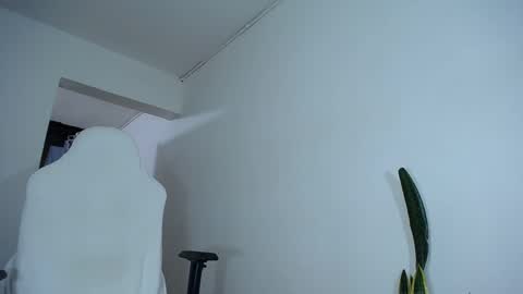 Snapshot of diamond_black00 chatting on 16, 1, 2025 MaSSimo online show from 16, 1, 2025