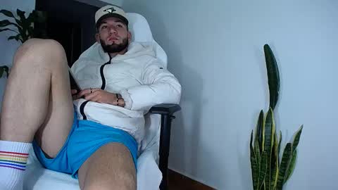 Snapshot of diamond_black00 chatting on 19, 2, 2025 MaSSimo online show from 19, 2, 2025