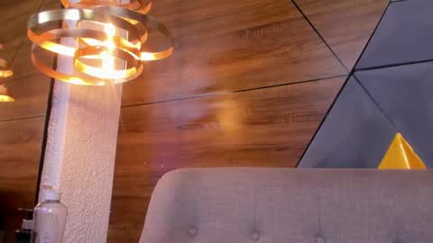 Camila and Megan online show from 11, 1, 2025