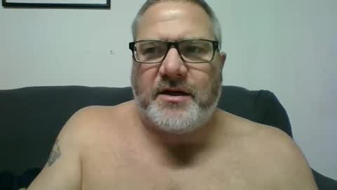 Snapshot of diamond_couple_82 chatting on 7, 1, 2025 diamond_couple_82 online show from 7, 1, 2025