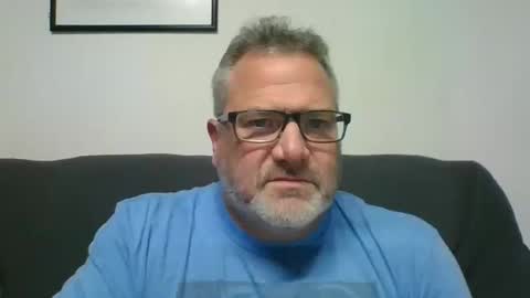 Snapshot of diamond_couple_82 chatting on 10, 10, 2025 diamond_couple_82 online show from 10, 10, 2025