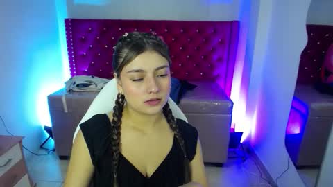 diamond_juliana_ online show from 10, 4, 2026
